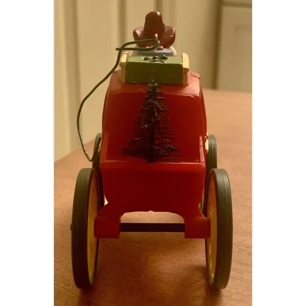 Vintage Hallmark 1988 Here Comes Santa 10th Kringle‎ Koach Ornament Stage Coach